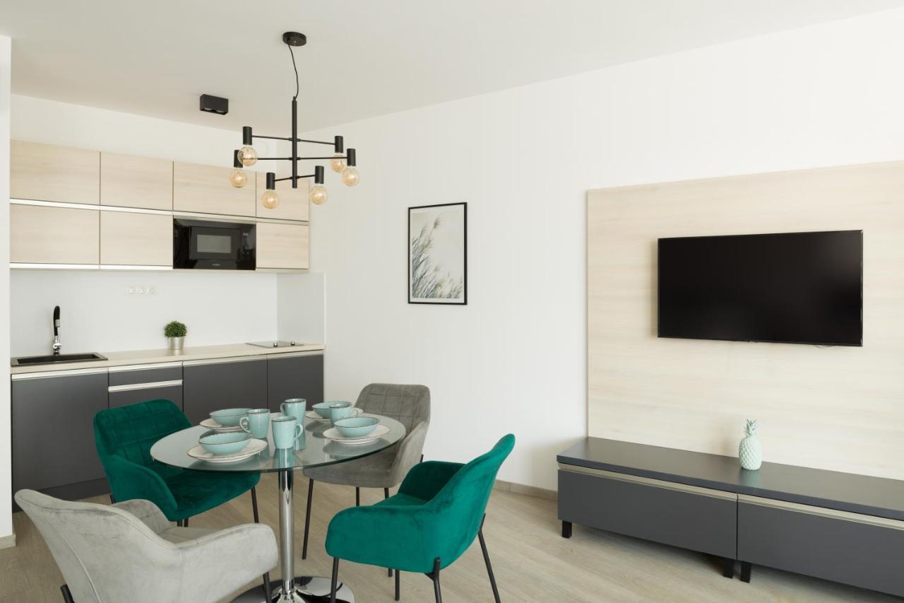 Parizs Garden Apartments デブレツェン エクステリア 写真