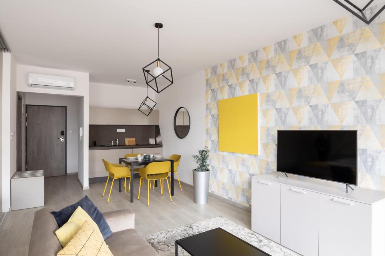 Parizs Garden Apartments デブレツェン エクステリア 写真