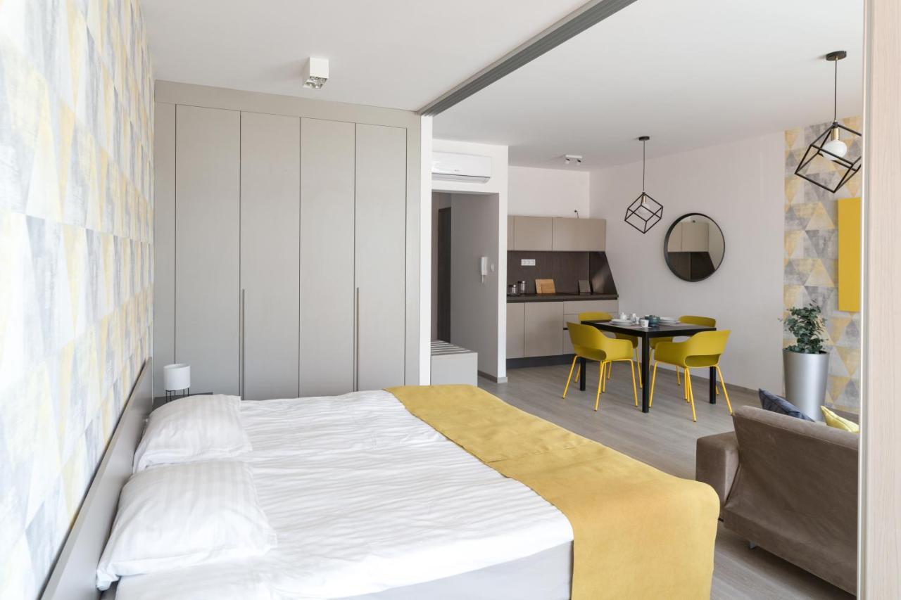 Parizs Garden Apartments デブレツェン エクステリア 写真