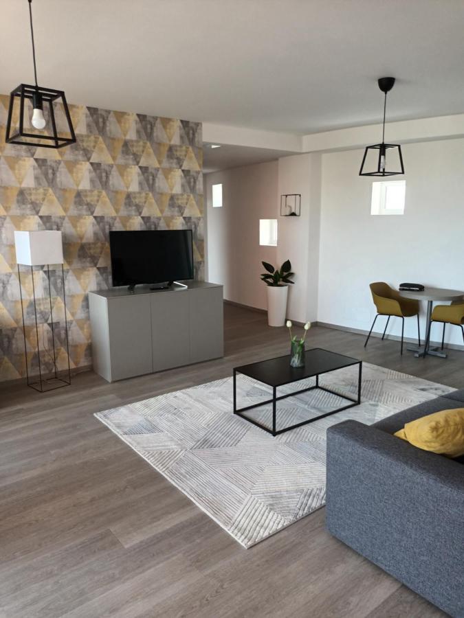 Parizs Garden Apartments デブレツェン エクステリア 写真