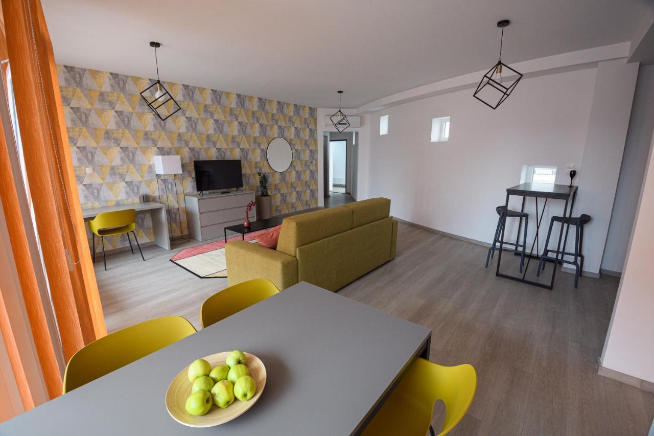 Parizs Garden Apartments デブレツェン エクステリア 写真