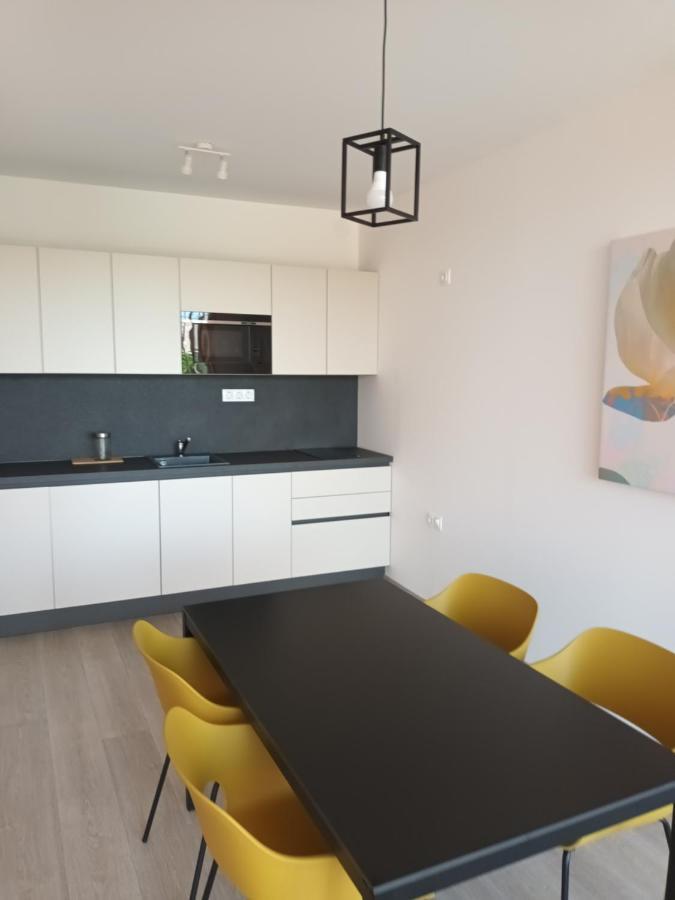 Parizs Garden Apartments デブレツェン エクステリア 写真