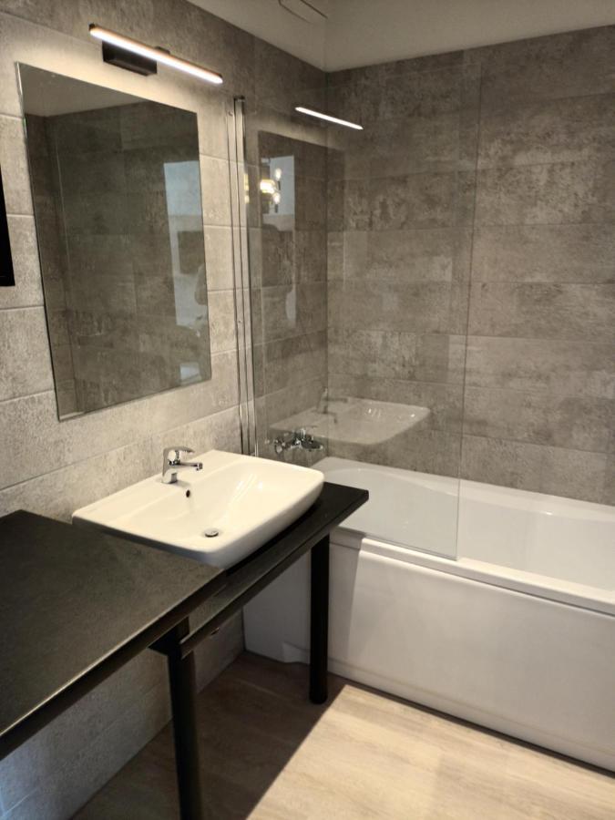 Parizs Garden Apartments デブレツェン エクステリア 写真